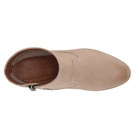 Frye Women's Essa Boots size 9.5 Beige,NWT - Picture 4 of 5